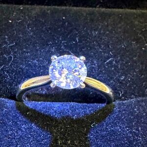 New Elegant Silver Moissanite Ring